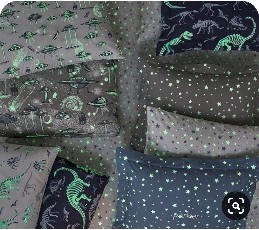 Buy Glow in Dark Kids Bed Sheet Online in Pakistan QualityFabrics.pk