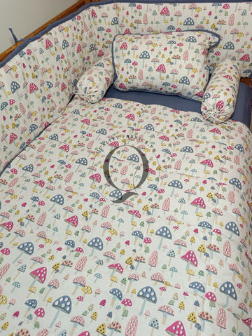 CS-1008: Cot Bedding Set
