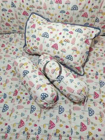CS-1008: Cot Bedding Set