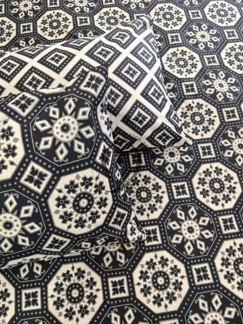 PC-1212: 4 Pillows Cotton Bed Sheet