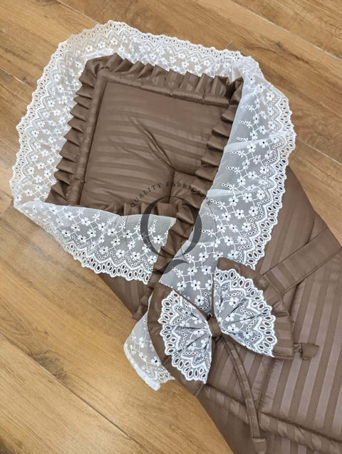 Frill Theme - Sleeping Bag (Brown)