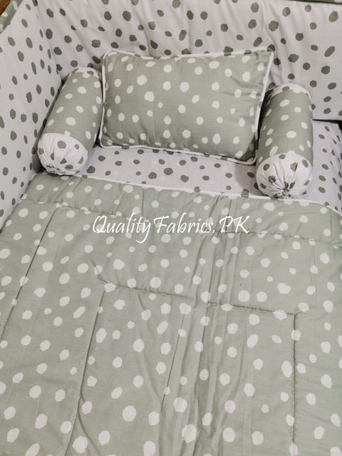 CS-686: Polka Dots Theme Cot Bedding Set