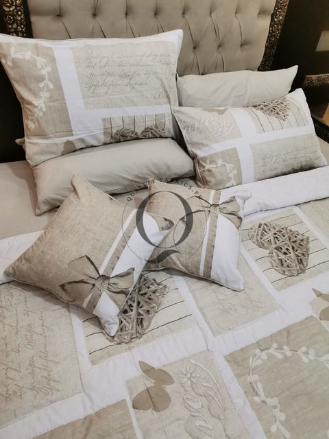 CS-755: 8 Piece Comforter Set