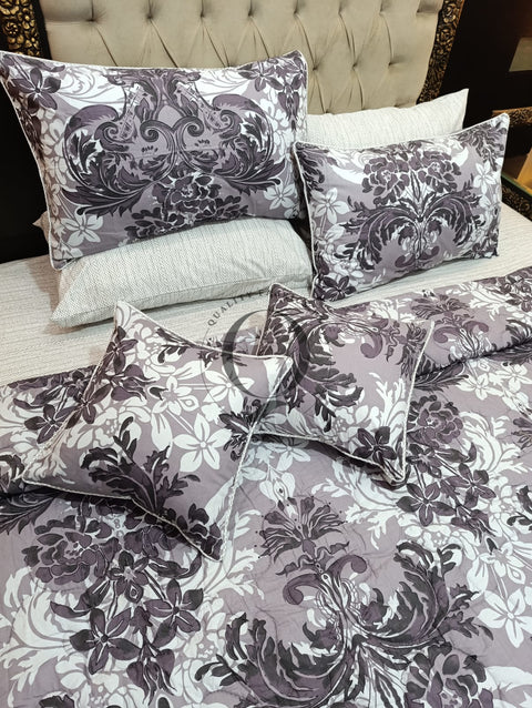 CS-765: 8 Piece Comforter Set