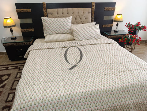 CS-784: Piece Comforter Set