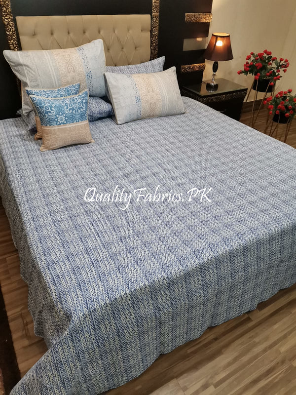 CS-677: 8 Piece Comforter Set – QualityFabric.pk