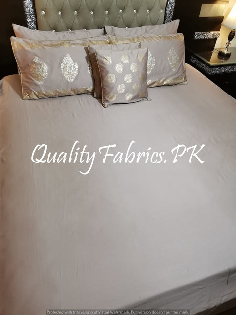 CS-339: BRIDAL 8 PIECE COMFORTER SET (Block Printing & Cotton Satin)