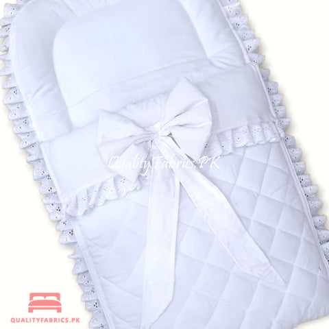 White Theme - Sleeping Bag
